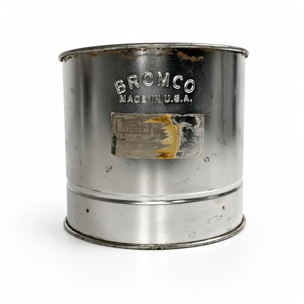 Vintage BROMCO Tin Flour Sifter, Made in USA, Squeeze Handle Kitchen Tool